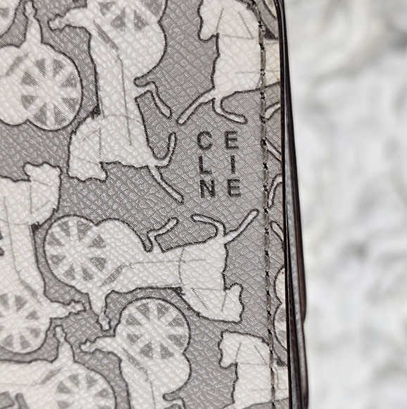 Celine Horse and Carriage Monogram Double Snap Wallet - Picture 4 of 15